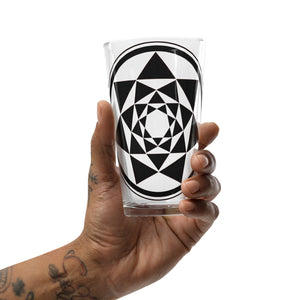 CROP CIRCLE Pint glass